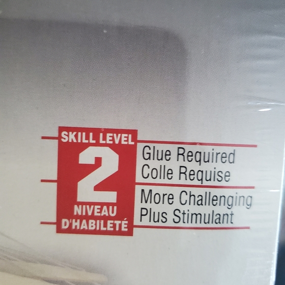 : New lindberg Curtiss jenny Model Kit no. 72583 - Picture 8 of 14